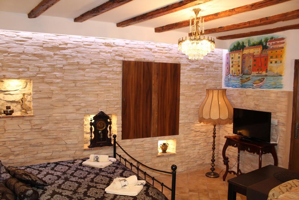 Rooms Da Angelica Old City 2 Rovinj Exteriör bild