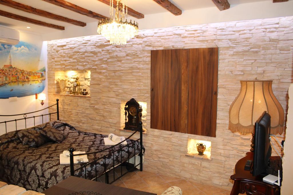 Rooms Da Angelica Old City 2 Rovinj Exteriör bild
